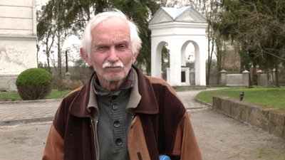 Людські рештки знайшли під час будівництва в історичній частині Острога на Рівненщині