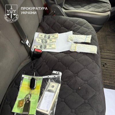 Продавала машини для ЗСУ через соцмережі та OLX: затримали підозрювану
