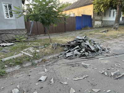 “Я бігла рятувати брата — шльопанці розплавились”: мешканці Білопілля на Сумщині про обстріл міста “Я бігла рятувати брата — шльопанці розплавились”: мешканці Білопілля на Сумщині про обстріл міста