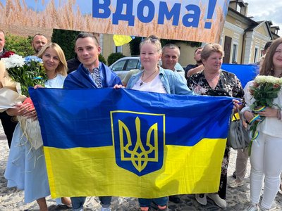 У Луцьку зустріли 24-річного військового, який провів у полоні РФ 3 роки