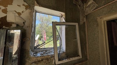 обстріл, уламки, удар РФ, Основ'янський район, Харків обстріл, уламки, удар РФ, Основ'янський район, Харків