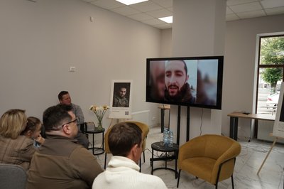 У Звягелі стартує Академія лідерства для молоді — у пам’ять про загиблого захисника Тімура Абубакарова У Звягелі стартує Академія лідерства для молоді — у пам’ять про загиблого захисника Тімура Абубакарова