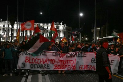 В Італії протести через затримання суден біля Гази В Італії протести через затримання суден біля Гази