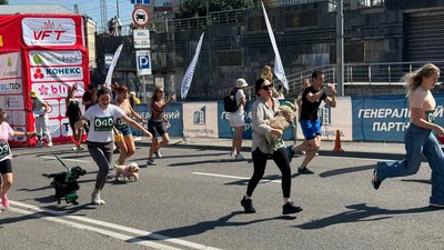 У Вінниці вдруге за рік відбувся напівмарафон Vinnytsia Run-2025 У Вінниці вдруге за рік відбувся напівмарафон Vinnytsia Run-2025