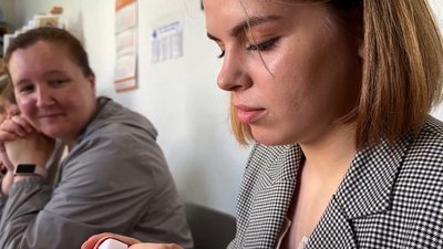 Лялька мотанка на Чернігівщині: як робити ляльки навчали жінок у прикордонній громаді Лялька мотанка на Чернігівщині: як робити ляльки навчали жінок у прикордонній громаді