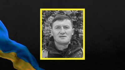 Захищали Україну: у Черкасах попрощались із трьома військовими Захищали Україну: у Черкасах попрощались із трьома військовими