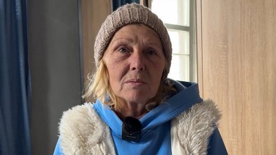 "Прокляну кістки й кров, хто це робить": жителі Новгорода-Сіверського про атаку РФ, яка тричі за 4 дні вдарила по центру "Прокляну кістки й кров, хто це робить": жителі Новгорода-Сіверського про атаку РФ, яка тричі за 4 дні вдарила по центру