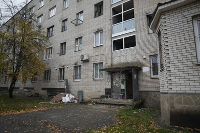 “На один будинок — до 10 млн грн”: як відновлюють багатоквартирні будинки після удару РФ “На один будинок — до 10 млн грн”: як відновлюють багатоквартирні будинки після удару РФ