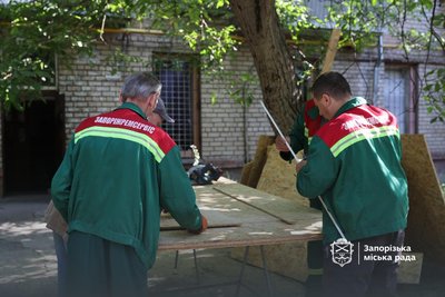 "Це була для нас найстрашніша ніч: гуде, летить і все горить": очевидці про обстріл РФ Запоріжжя 18 червня "Це була для нас найстрашніша ніч: гуде, летить і все горить": очевидці про обстріл РФ Запоріжжя 18 червня