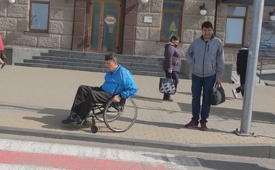 "Не все так добре, як хотілось би": на Черкащині проінспектували місто на безбар'єрність "Не все так добре, як хотілось би": на Черкащині проінспектували місто на безбар'єрність