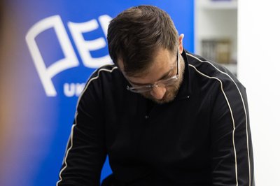 Як фотографія говорить про війну: розмова з Палінчаком, Радченко та Павловим Як фотографія говорить про війну: розмова з Палінчаком, Радченко та Павловим