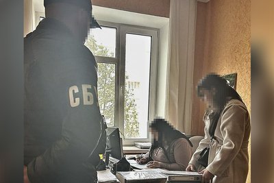 На Житомирщині посадовицю медзакладу підозрюють у розтраті бюджетних грошей в розмірі майже 1,2 млн грн На Житомирщині посадовицю медзакладу підозрюють у розтраті бюджетних грошей в розмірі майже 1,2 млн грн