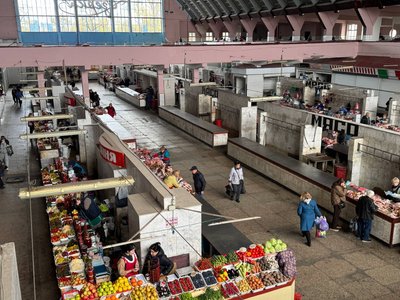 Через удар РФ пошкоджений центральний ринок у Дніпрі Через удар РФ пошкоджений центральний ринок у Дніпрі