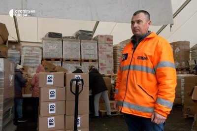 Волонтер Анатолій Томницький Волонтер Анатолій Томницький