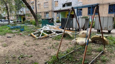 «Дітей я мало бачу»: з районів Краматорська, де оголосили примусову евакуацію, вивезли 243 дитини «Дітей я мало бачу»: з районів Краматорська, де оголосили примусову евакуацію, вивезли 243 дитини