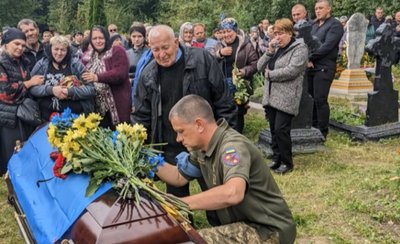 Похорон, ЗСУ, прощання із бійцем Похорон, ЗСУ, прощання із бійцем