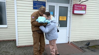 На Вінниччині народились трійнята та двійнята: історії породіль і медиків На Вінниччині народились трійнята та двійнята: історії породіль і медиків