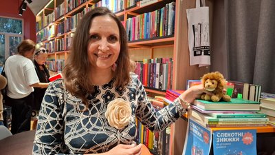 Мар’яна Савка, книгарня, копичинці, видавництво старого лева Мар’яна Савка, книгарня, копичинці, видавництво старого лева