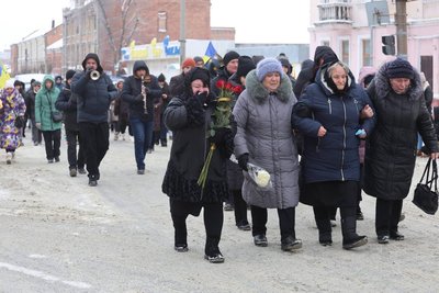 На Черкащині попрощалися з полеглим на Донеччині захисником На Черкащині попрощалися з полеглим на Донеччині захисником