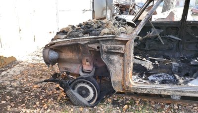 "Пожарні були, горіло все, стріляло". Армія РФ ударила по гаражному кооперативу у Шостці "Пожарні були, горіло все, стріляло". Армія РФ ударила по гаражному кооперативу у Шостці