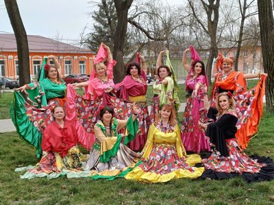 Після повернення додому заснувала новий колектив: історія хореографки ромських танців з Рені Після повернення додому заснувала новий колектив: історія хореографки ромських танців з Рені