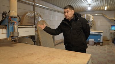 "Якби не любив – робили б двері": на Черкащині столяр виготовляє церковні оздоби "Якби не любив – робили б двері": на Черкащині столяр виготовляє церковні оздоби