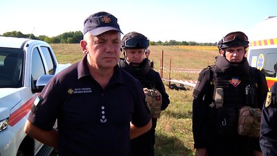 Заступник начальника Головного управління ДСНС України в Житомирській області Олег Держанівський Заступник начальника Головного управління ДСНС України в Житомирській області Олег Держанівський