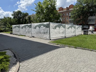 В історичному центрі Полтави на місці демонтованих кіосків створять парк В історичному центрі Полтави на місці демонтованих кіосків створять парк