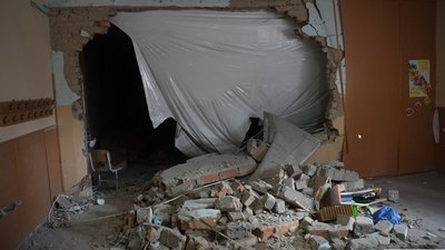 137 пошкоджених дитсадків, шкіл, училищ. Як росіяни перетворюють на руїни навчальні заклади Херсона 137 пошкоджених дитсадків, шкіл, училищ. Як росіяни перетворюють на руїни навчальні заклади Херсона