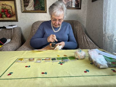 "Я люблю цю справу. Я заспокоююсь": вінничанка понад 70 років займається вишивкою "Я люблю цю справу. Я заспокоююсь": вінничанка понад 70 років займається вишивкою
