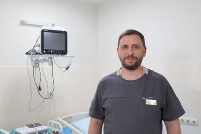 “Дрон майже мене наздогнав”: що розповідають поранені у Великій Писарівці чоловіки “Дрон майже мене наздогнав”: що розповідають поранені у Великій Писарівці чоловіки