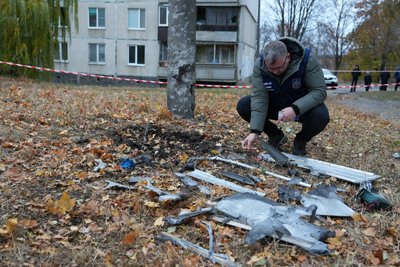 безпілотник молнія безпілотник молнія