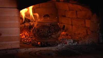 "Кулінарний спадок": як зварити борщ із сушеними грушами за давнім рецептом із Рівненщини "Кулінарний спадок": як зварити борщ із сушеними грушами за давнім рецептом із Рівненщини