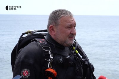 "Окрім сміття — уламки безпілотників": як в Одесі готують пляжі до нового сезону "Окрім сміття — уламки безпілотників": як в Одесі готують пляжі до нового сезону
