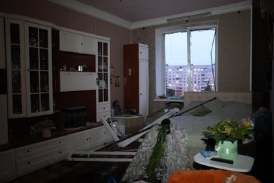 квартира пошкоджена внаслідок влучання безпілотника квартира пошкоджена внаслідок влучання безпілотника