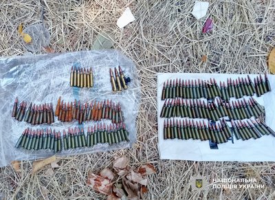 В Одесі затримали чоловіка за незаконний збут боєприпасів і вибухівки В Одесі затримали чоловіка за незаконний збут боєприпасів і вибухівки