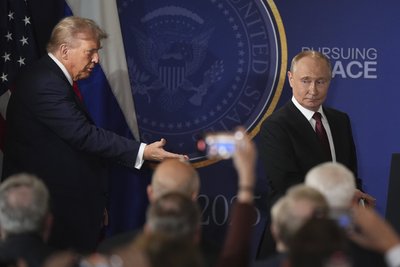 "Угоди немає". Як пройшла зустріч Трампа та Путіна на Алясці "Угоди немає". Як пройшла зустріч Трампа та Путіна на Алясці