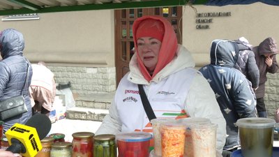 Монастир, туалет та стінопис: які рішення влади викликали дискусії на Рівненщині в 2025 році
