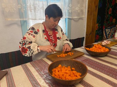 Рецепт передають із покоління в покоління: на Вінниччині готують кашу кабачанку Рецепт передають із покоління в покоління: на Вінниччині готують кашу кабачанку