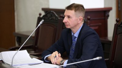 Судді на Чернігівщині: ще троє нових суддів у Чернігівському апеляційному суді Судді на Чернігівщині: ще троє нових суддів у Чернігівському апеляційному суді