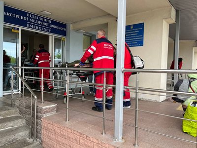 У Києві терміново евакуйовують дві лікарні: що сталося У Києві терміново евакуйовують дві лікарні: що сталося