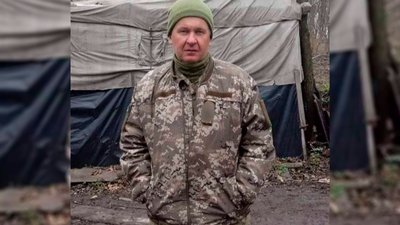 На Чернігівщині поховали чотирьох військових ЗСУ, двох із них опізнали за ДНК-експертизами На Чернігівщині поховали чотирьох військових ЗСУ, двох із них опізнали за ДНК-експертизами
