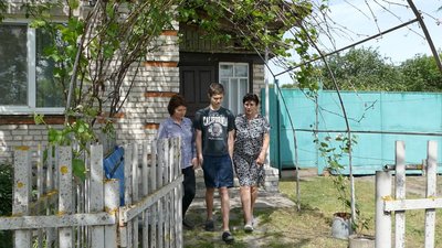 "Всі дітки хочуть тата і маму": історія єдиної патронатної родини у Ямпільській громаді на Сумщині "Всі дітки хочуть тата і маму": історія єдиної патронатної родини у Ямпільській громаді на Сумщині