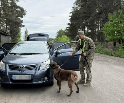 Зв’язок, побудований на довірі: як волинський кінолог разом із псом Ігнесом охороняють кордон Зв’язок, побудований на довірі: як волинський кінолог разом із псом Ігнесом охороняють кордон