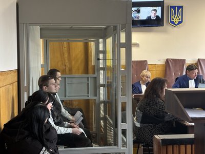 У справі про диверсію та підпал автомобілів у Бердичеві колегія суддів заявила самовідвід