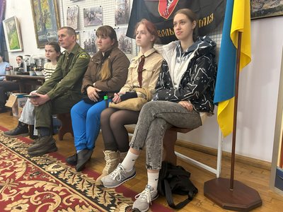 Розповідали про ШІ та успішні проєкти: на Рівненщині стартувала "Майстерня успішного лідера" Розповідали про ШІ та успішні проєкти: на Рівненщині стартувала "Майстерня успішного лідера"