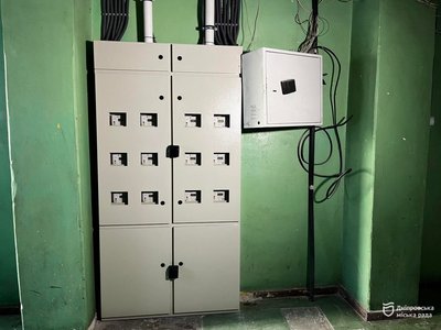 «Світла не було майже пів року». У Дніпрі відремонтували гуртожиток після удару РФ у червні 2025 року «Світла не було майже пів року». У Дніпрі відремонтували гуртожиток після удару РФ у червні 2025 року
