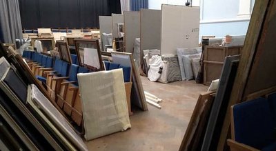 Із Херсонського художнього музею росіяни вивезли найцінніші картини Із Херсонського художнього музею росіяни вивезли найцінніші картини