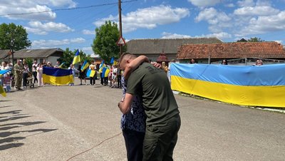 Юрій Микитчук, прапор України, Прикмище Юрій Микитчук, прапор України, Прикмище