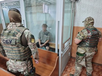В Одесі затримали трьох підозрюваних у двох терактах із підривом автомобілів В Одесі затримали трьох підозрюваних у двох терактах із підривом автомобілів